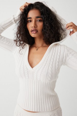 Frankies Bikinis Evermore Cable Cloud Knit Sweater Blancas | VP9287613